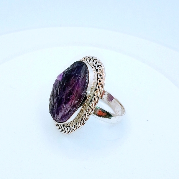 STERLING SILVER ROUGH AMETHYST GEMSTONE RING - Picture 2 of 3